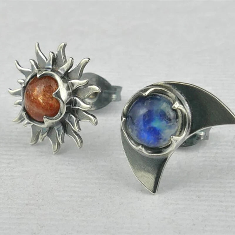 Sune Moon Earrings