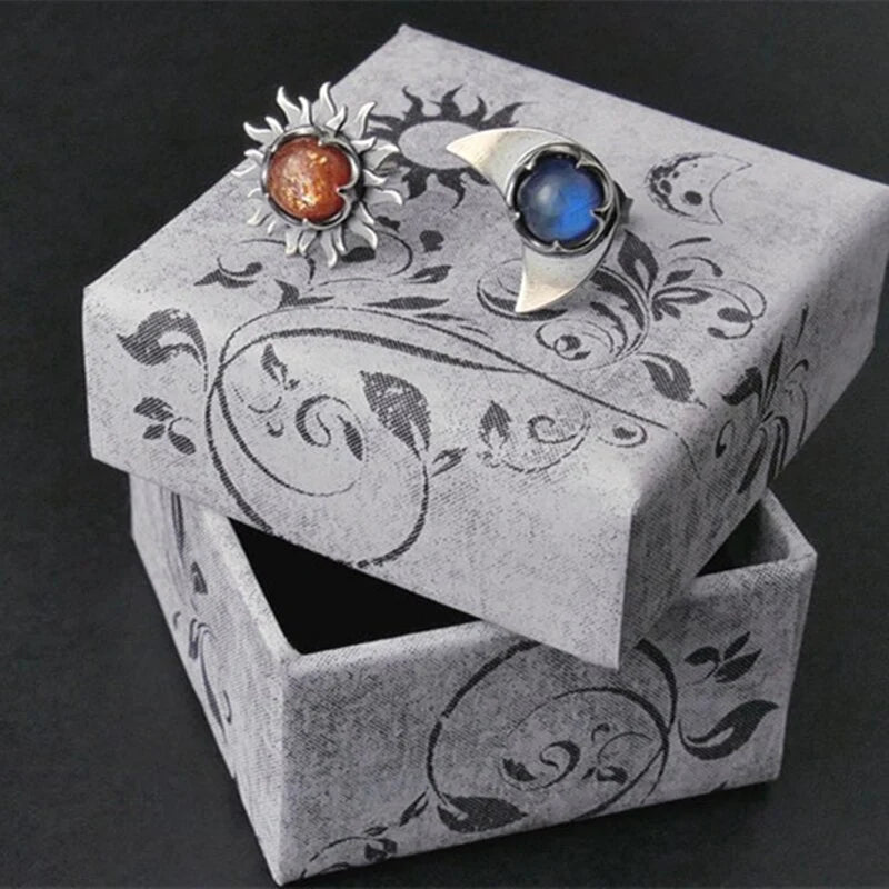 Earrings of the Sun and Moon