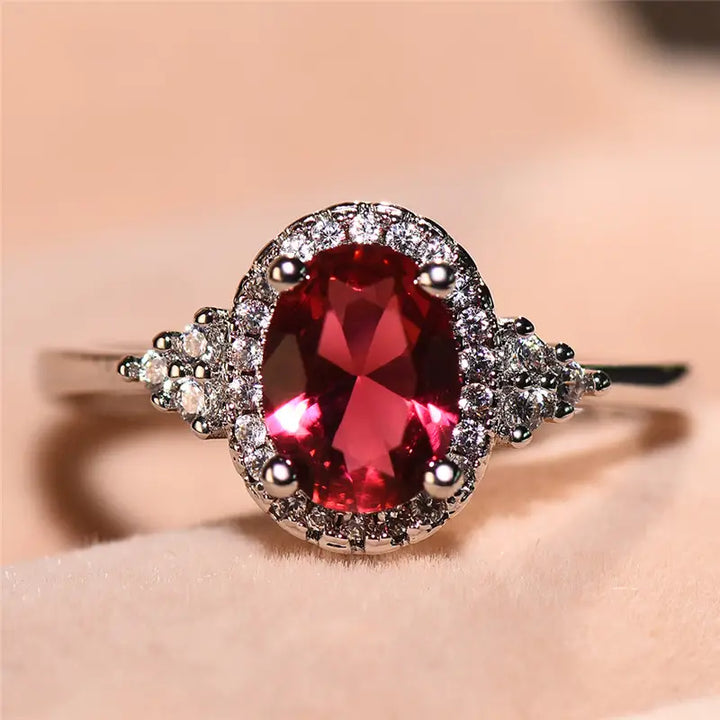 Kirella Emberlain Ring | White Gold