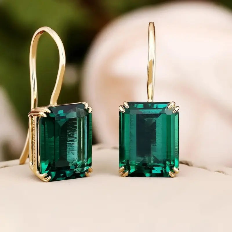 Vivianna Corval Earrings | Gold