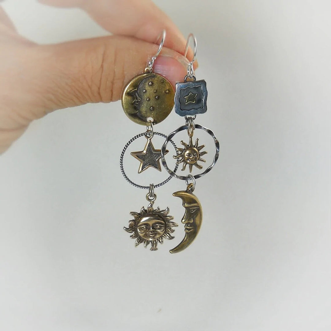 Sunn-Moon Pendant Earrings