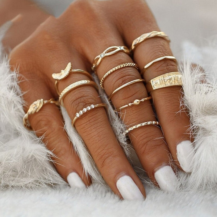 Exclusive Set of 8 to 12 Premium Rings