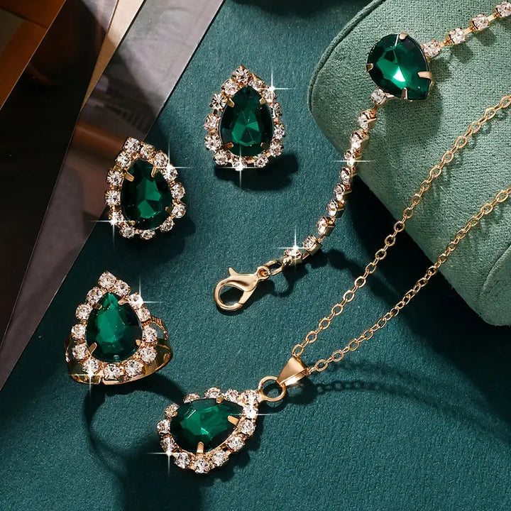 Elisandré Vermont Jewelry Set | Gold