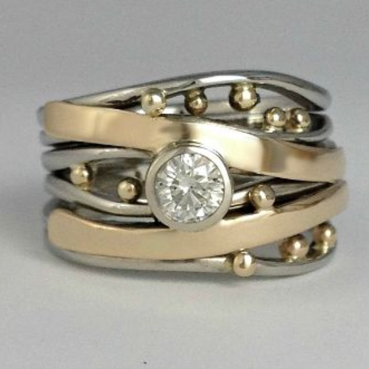 Zirconia Ring with Vintage Gold Inlay