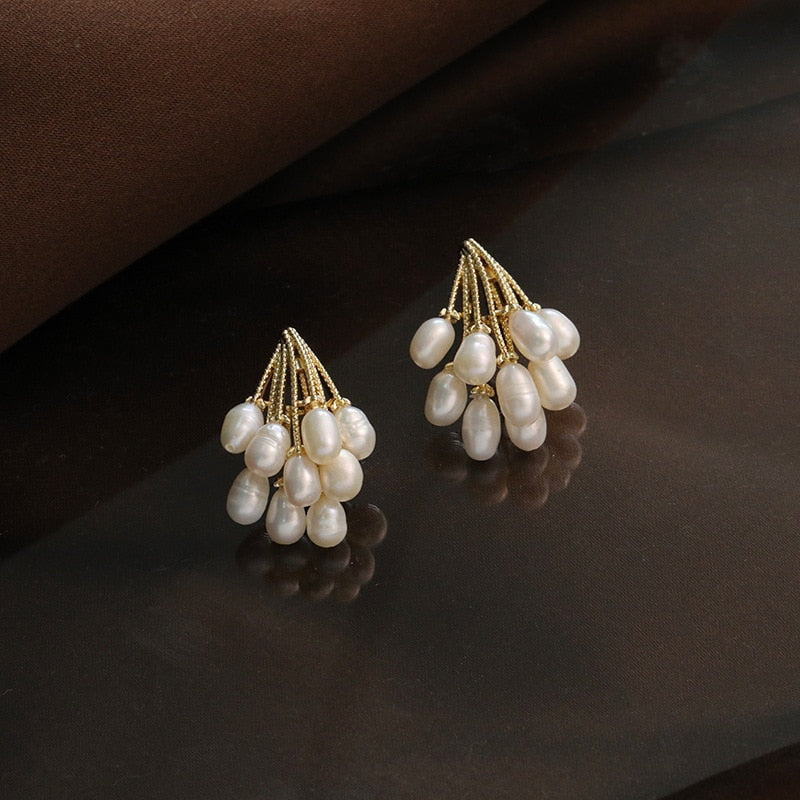 Earrings of Pearl Rain