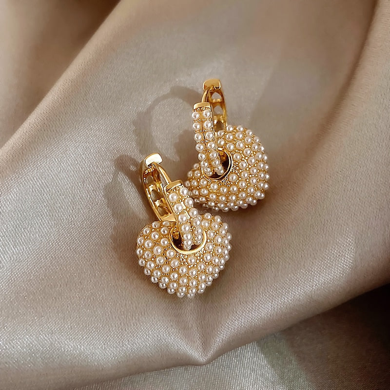 Pearl of Luv Earrings in Gold