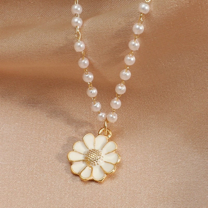 Pearl-Embellished Daisy Pendant