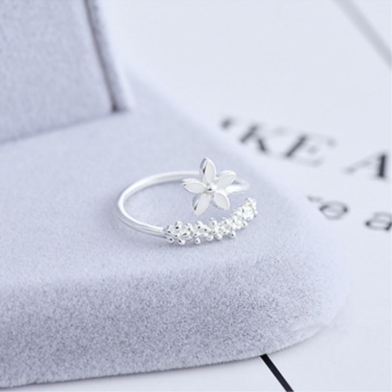 Hand-Painted Enamel Wildflower Ring in Adjustable 925 Silver