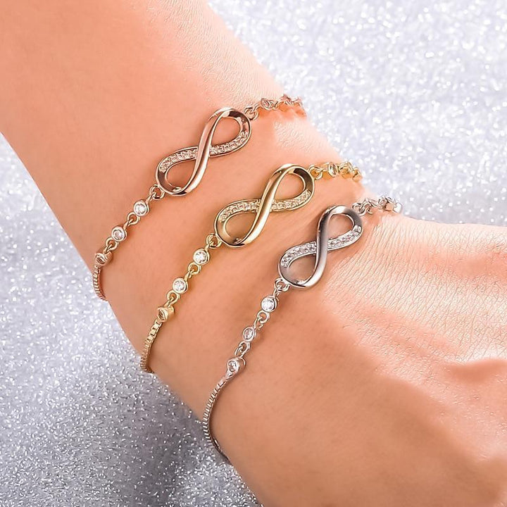 Adjustable Infinify Bracelet in Silver
