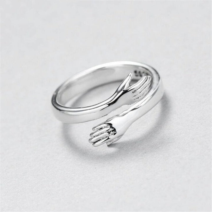 Adjustable Hug Rung in Silver