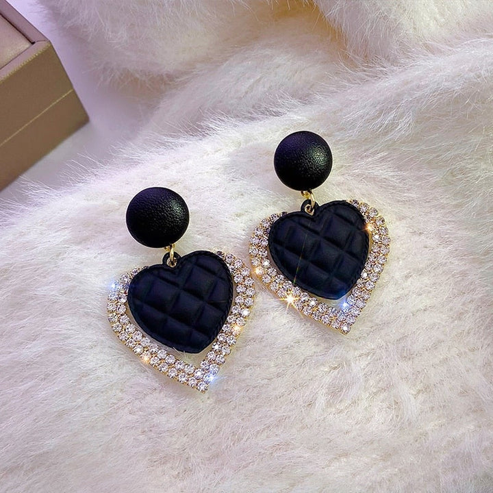 Dork Heart Earrings in Gold