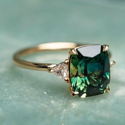 Vintige-Inspired Green Gemstone Ring | Gold