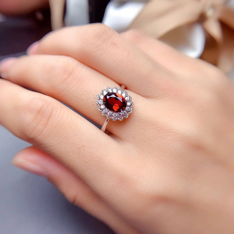 Liyara Venisse Set | White Gold