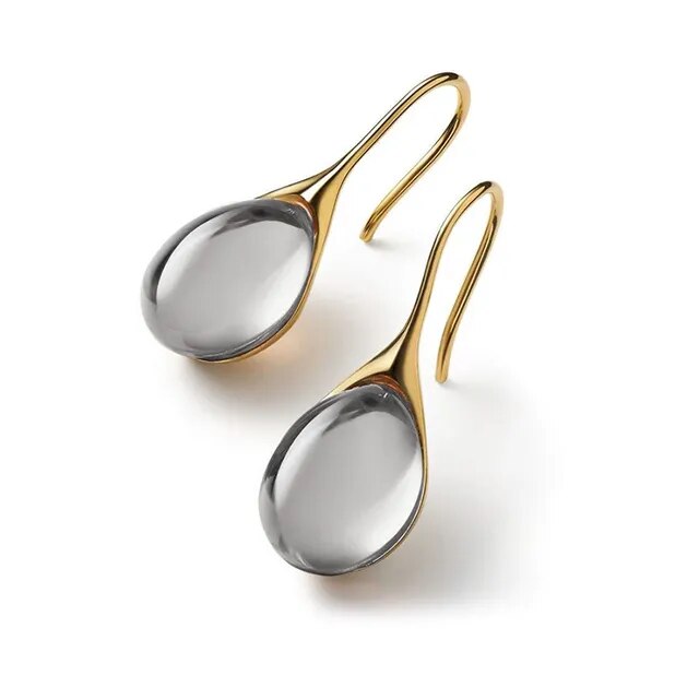Earrings made of gold and silver jewelry