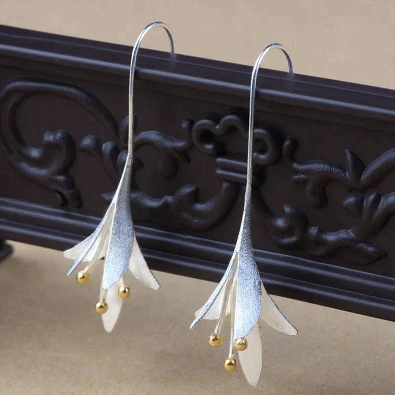 Earrings with Silver Flowers
