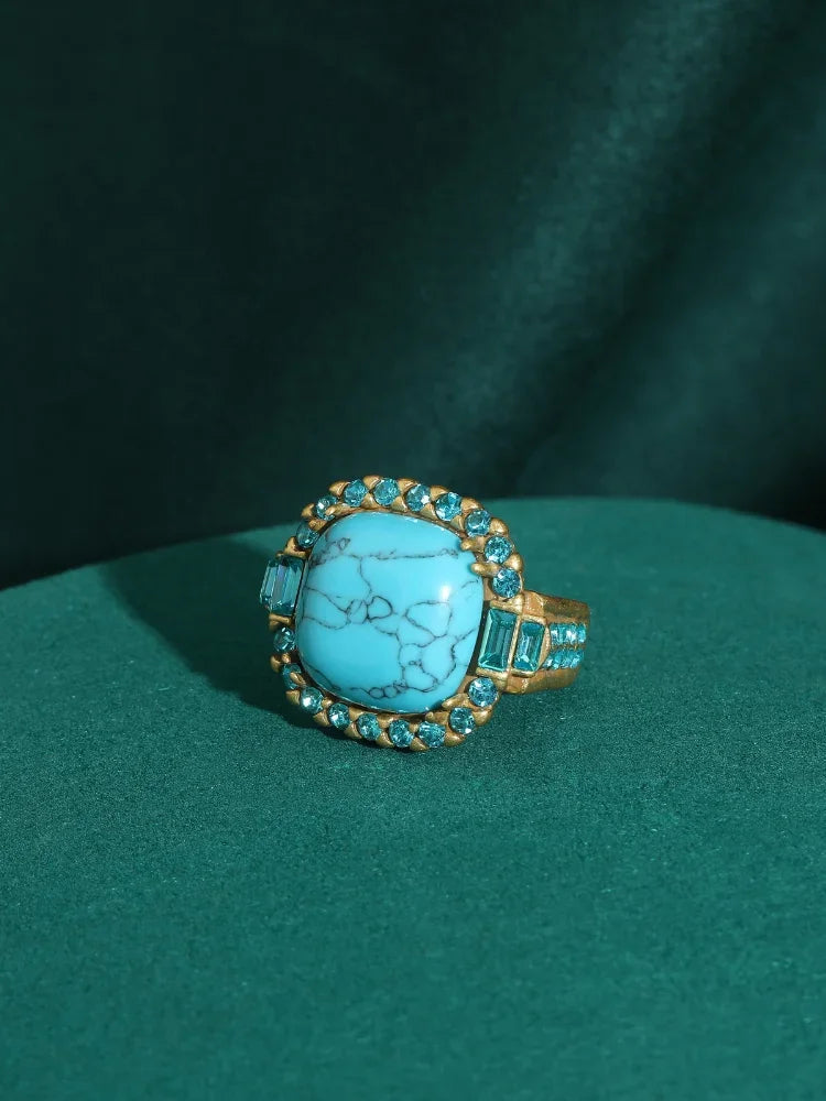 Vintage Art Deco Ring in Gold & Turquoise
