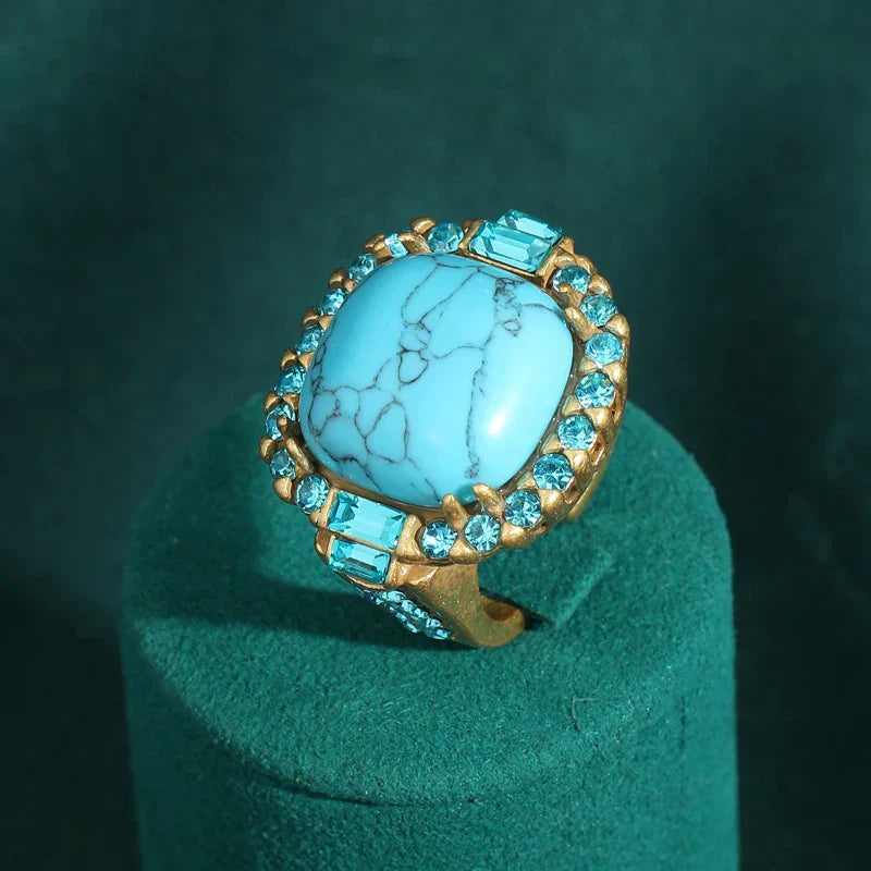 Vintage Art Deco Ring in Gold & Turquoise