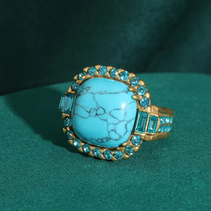 Vintage Art Deco Ring in Gold & Turquoise
