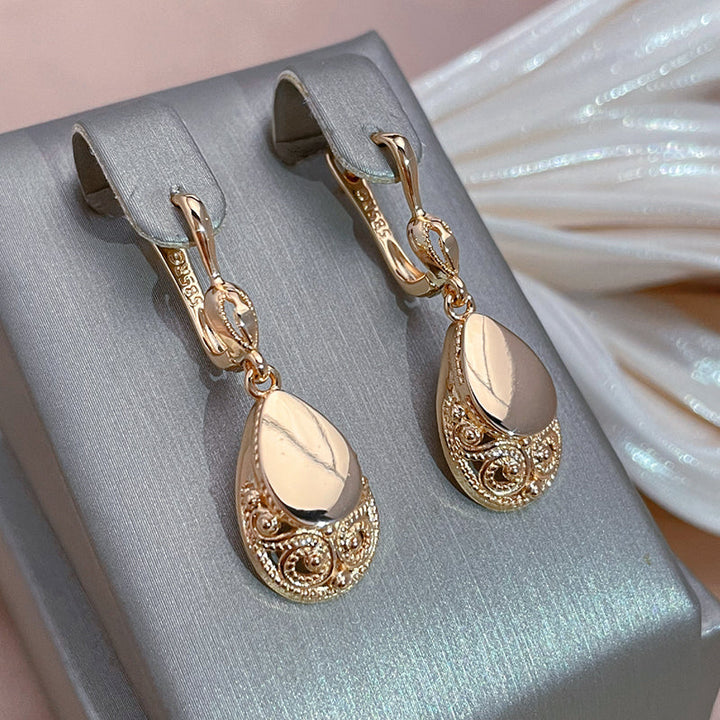 Elegent Golden Drop Earrings