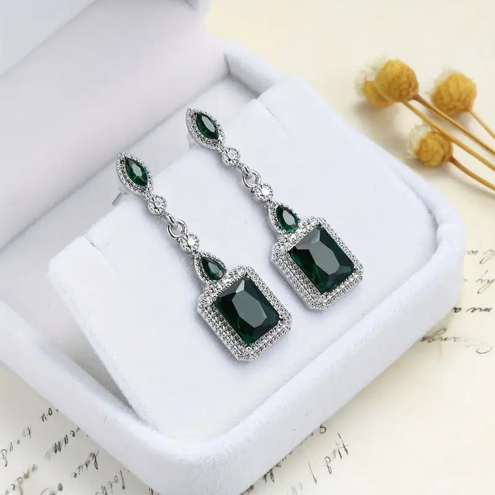 Clarian Verdancia Earrings | White Gold