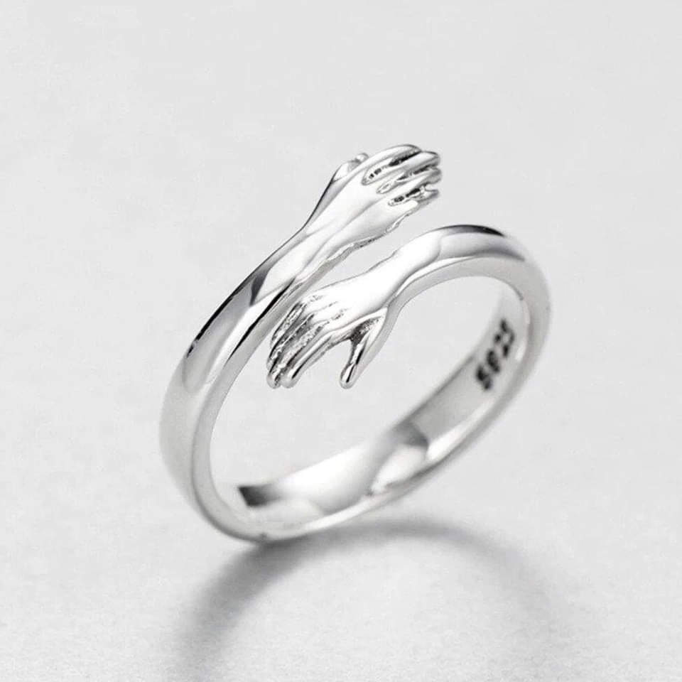 Adjustable Hug Rung in Silver
