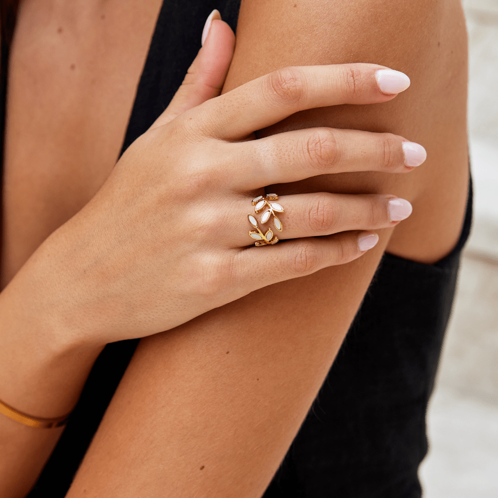 Glden Leaf Ring