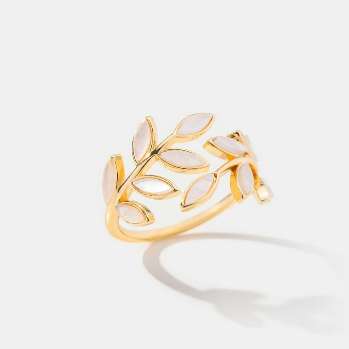 Glden Leaf Ring