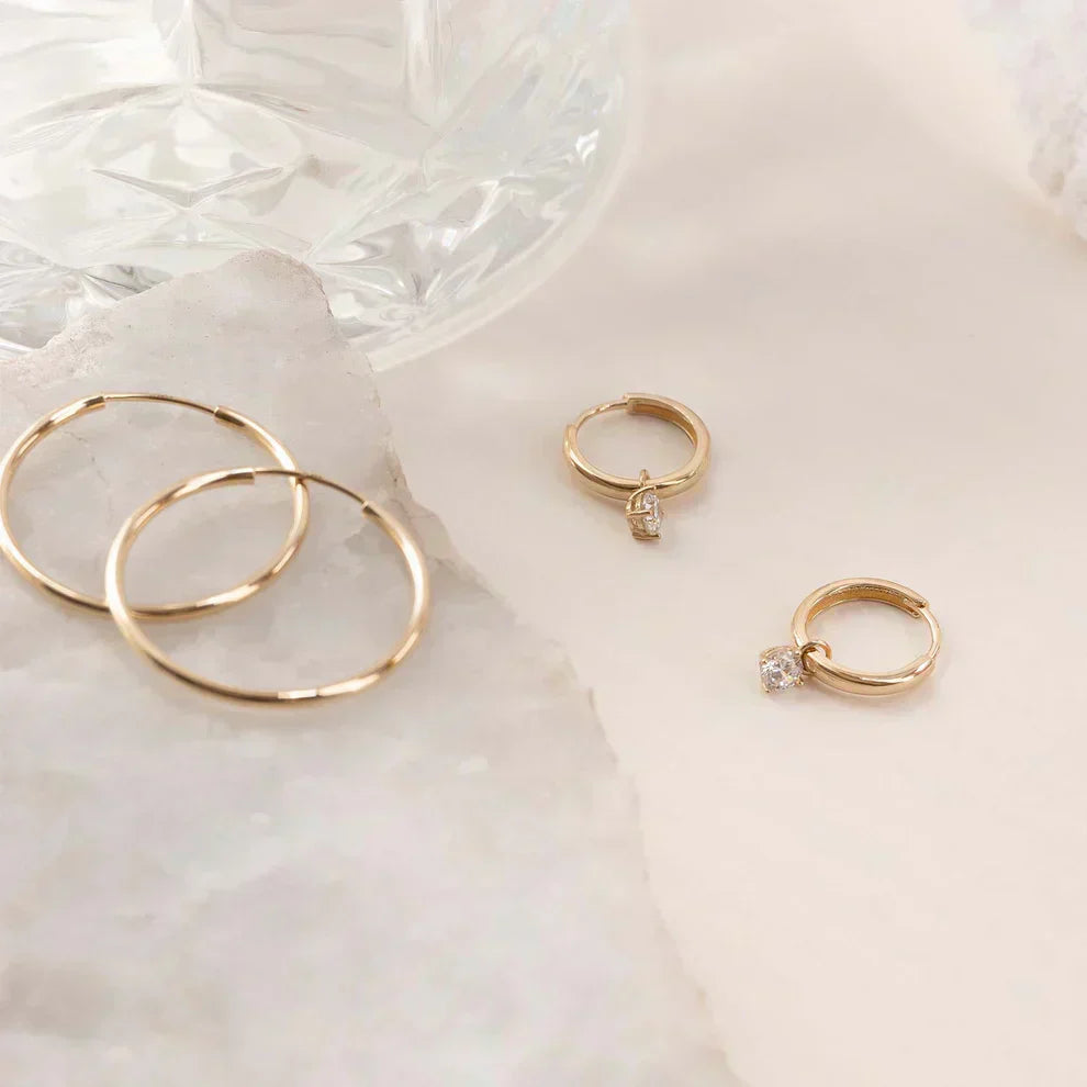 Hoop Earrinigs with Moonstone
